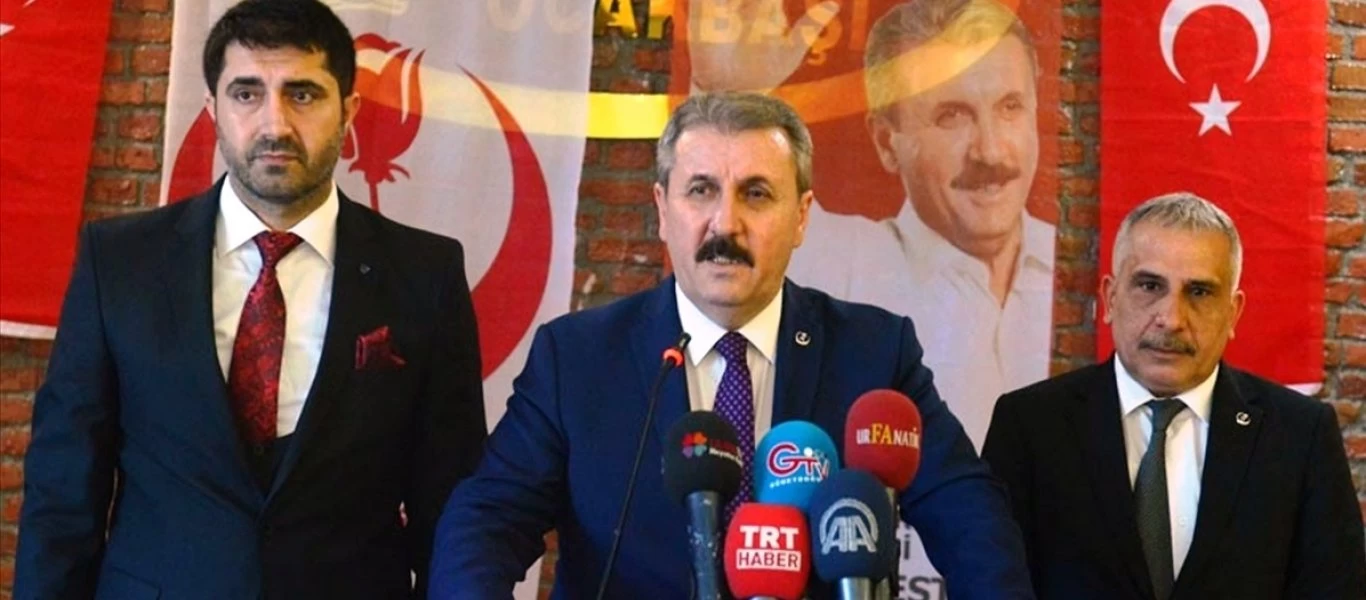 Πρωτοφανείς δηλώσεις - Μ.Ντεστιτζί: «Η τουρκική σημαία μπορεί στο μέλλον να κυματίζει και πάλι στην Ελλάδα»!